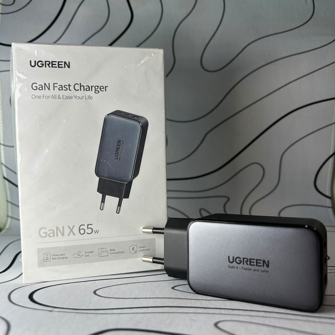 Ugreen GaN Fast Charger GaN X 65w Adaptor